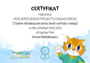 certyfikat dla nauczycielki ukończenia ogólnopolskiego projektu edukacyjnego z kotem amadeuszem przez świat wartości